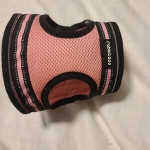 Rabbitgoo Cat Harness. Escape Proof Soft Adjustable Pink L